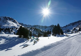 5 lugares onde esquiar na Espanha