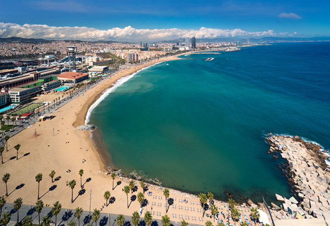 As 6 praias mais lindas de Barcelona e qual visitar!