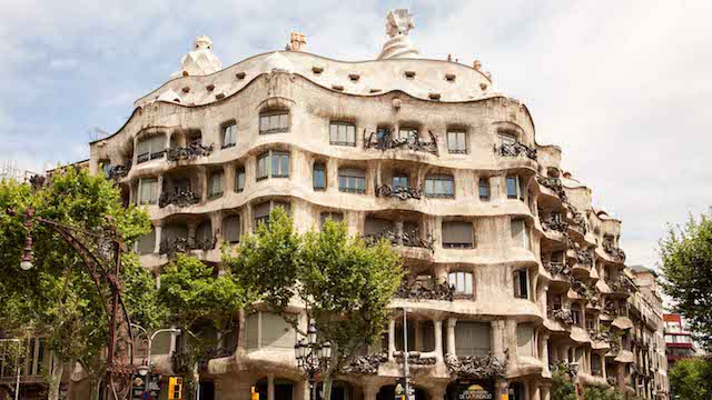 Casa Batlló ou La Pedrera: Qual ir?
