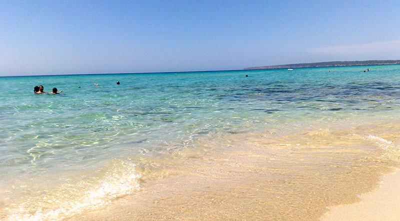 Playa Es Arenals em Formentera