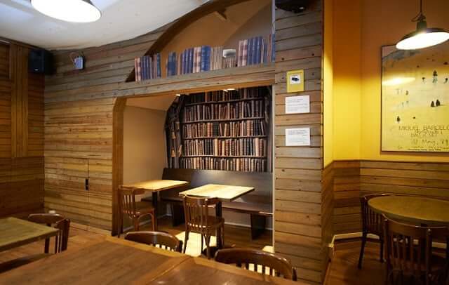Laie Libreria Café em Barcelona